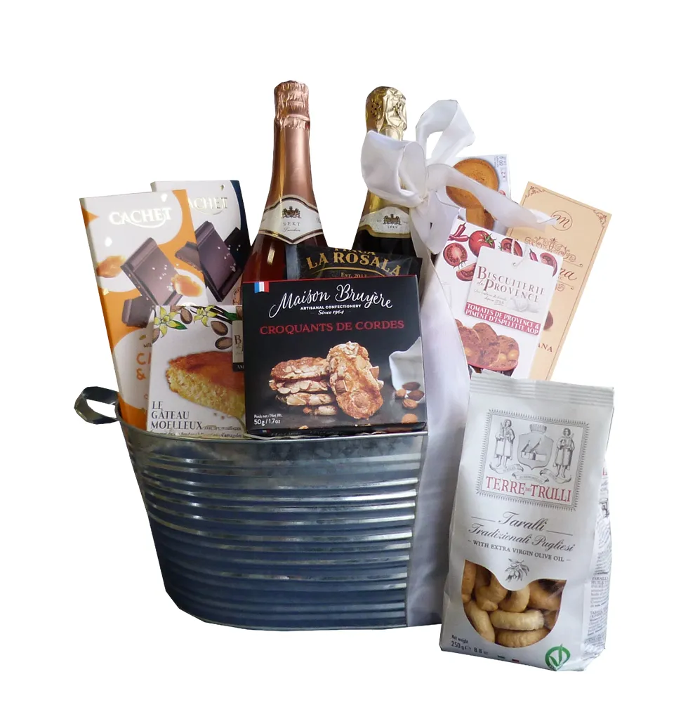 Chic Cellars Gift Collection